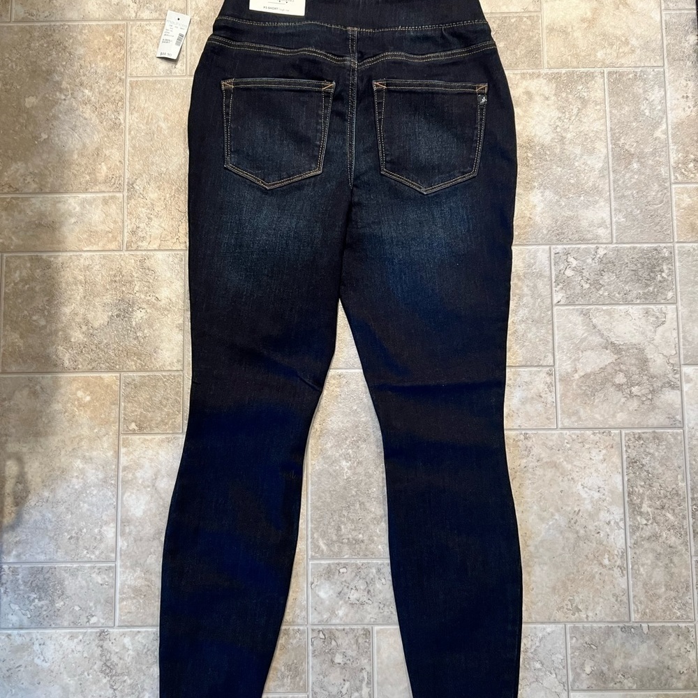 NWT Maurice’s jeans jeggings XS extra-small short
Pull on new - Picture 2 of 5